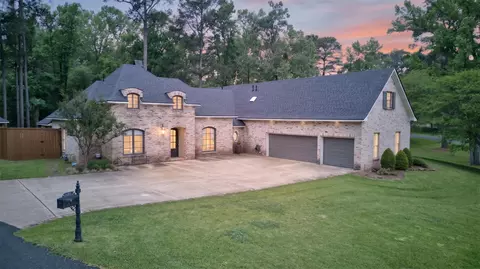 9830 Holamy Ln, Shreveport, LA 71106