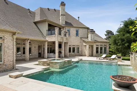 1701 Live Oak Ln, Southlake, TX 76092