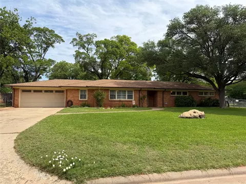 4082 Stratford St, Abilene, TX 79605