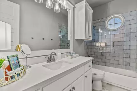Bath - 208 Denton St E, Argyle, TX 76226 photo 1 of 5