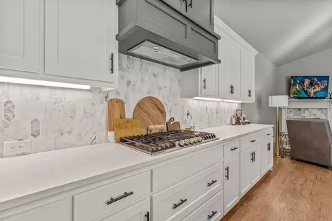 Kitchen - 208 Denton St E, Argyle, TX 76226 photo 4 of 6