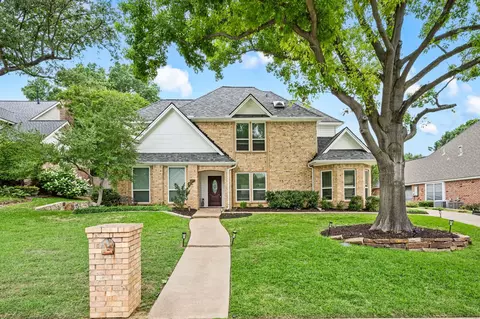 4300 Green Meadow St E, Colleyville, TX 76034