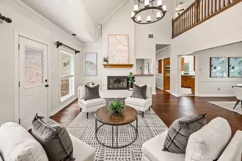 4300 Green Meadow St E, Colleyville, TX 76034
