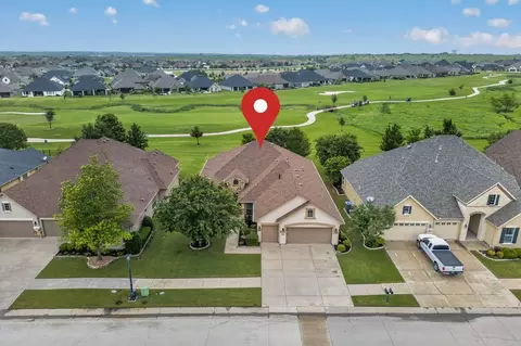 9524 Crestview Dr, Denton, TX 76207