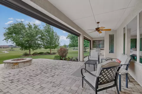 9524 Crestview Dr, Denton, TX 76207