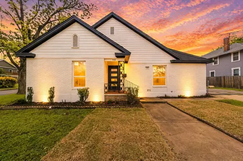 900 N 22nd St, Waco, TX 76707