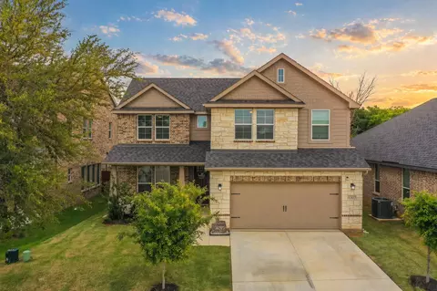 1303 Hickory Ct, Weatherford, TX 76086