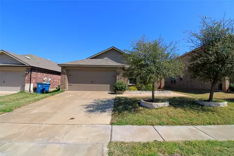 2428 Rosharon Dr, Forney, TX 75126