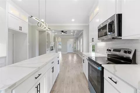 Entry Way - 420 E Ball St, Tom Bean, TX 75489 photo 1 of 2