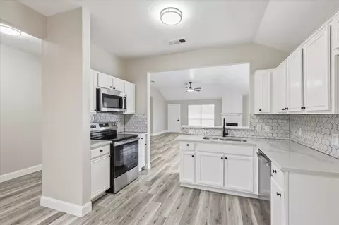 1220 Cedarcrest Dr, Mesquite, TX 75149