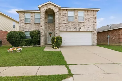 9104 Cheswick Dr, Fort Worth, TX 76123