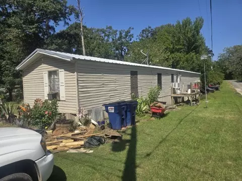 390 Campground Rd, Trinity, TX 75862