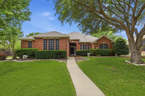 1811 Clear Summit Ln, Mansfield, TX 76063