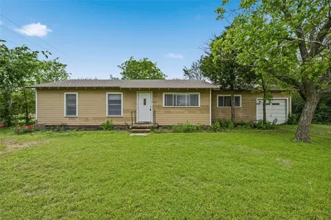 222 S Fairpark St, Riesel, TX 76682