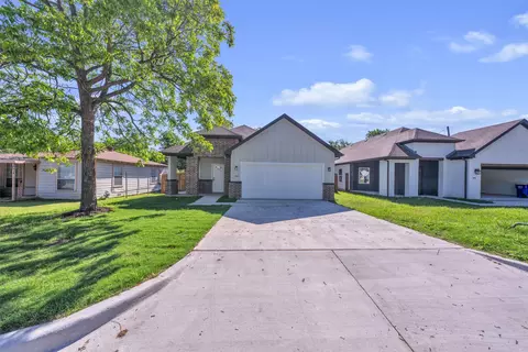 303 Pemberton St, White Settlement, TX 76108