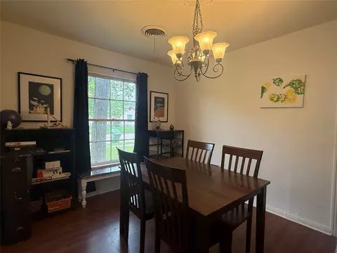 Dining - 4028 Windsor Ave, Waco, TX 76708 photo 1 of 2