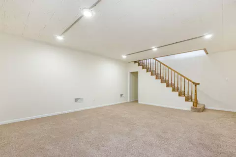 2006 Borger St, Plainview, TX 79072 photo 5