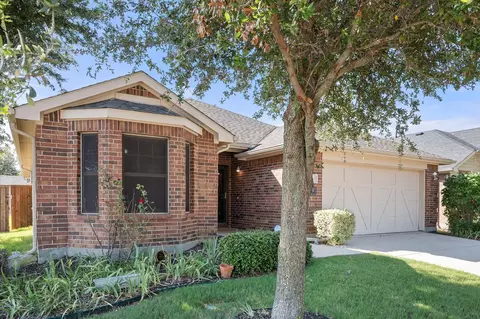 1001 Pigeon Hawk Dr, Little Elm, TX 75068