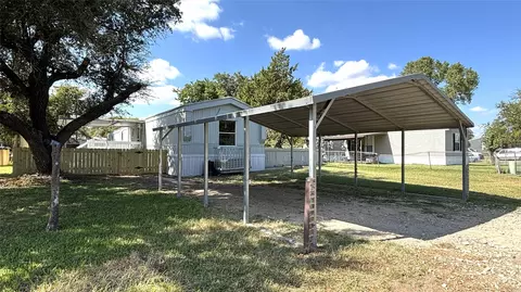 1821 Gale Dr, Pelican Bay, TX 76020
