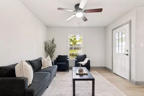 3825 Childress St, Fort Worth, TX 76119