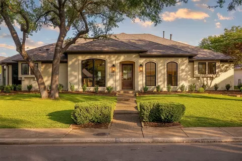 7335 Debbe Dr, Dallas, TX 75252