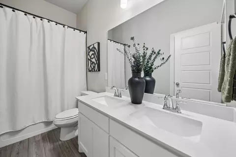 Bath - 1505 Wayback Dr, Celina, TX 75009 photo 4 of 4