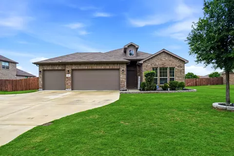 1004 Kimbrough Rd, Azle, TX 76020