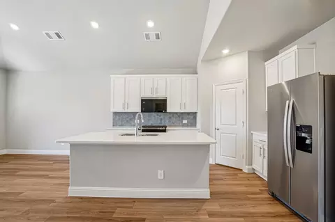 2213 Currents Rd, Princeton, TX 75407