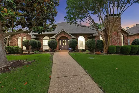 1516 Glastonbury Dr, Plano, TX 75075