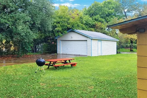 2104 N 33rd St, Waco, TX 76708 photo 37