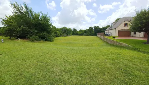 934 Beverly Cir, Cedar Hill, TX 75104