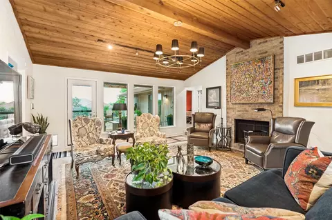 2201 Carmel Dr, Carrollton, TX 75006