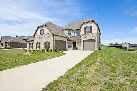 269 Blythe Rd, Van Alstyne, TX 75495