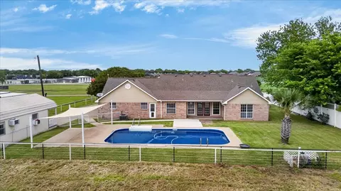 View/Area - 626 Eubank St, Mabank, TX 75147 photo 1 of 5