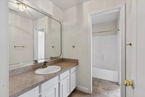 Bath - 626 Eubank St, Mabank, TX 75147 photo 2 of 2