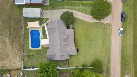 View/Area - 626 Eubank St, Mabank, TX 75147 photo 2 of 5