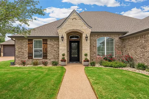 609 Hunton Ln, Robinson, TX 76706