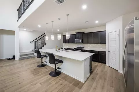 3717 Tracewood Bnd, Aubrey, TX 76227