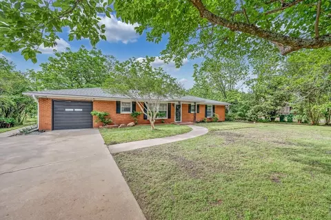 311 E Newland, Robinson, TX 76706