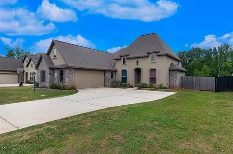 1144 Green Wood Cir, Haughton, LA 71037