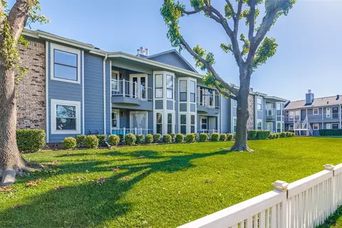 630 W Canty St #B6, Dallas, TX 75208