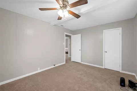 Bedroom - 607 E Pine St, West, TX 76691 photo 6 of 6