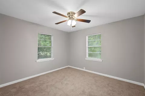 Bedroom - 607 E Pine St, West, TX 76691 photo 3 of 6