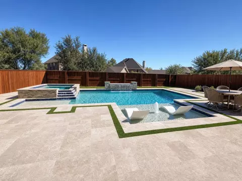 8624 Bayberry Ave, Lantana, TX 76226