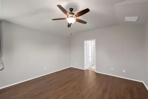 Bedroom - 11100 Beckon Fls, Waco, TX 76708 photo 2 of 6