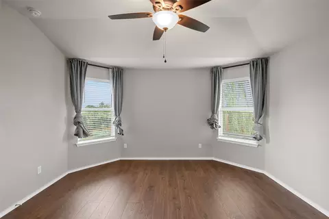 Bedroom - 11100 Beckon Fls, Waco, TX 76708 photo 1 of 6