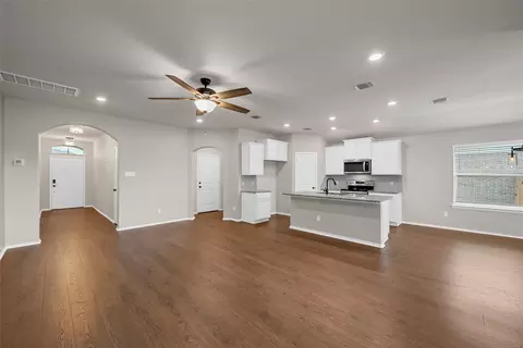 Entry Way - 11100 Beckon Fls, Waco, TX 76708 photo 1 of 2