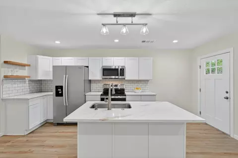 2531 S Mirick Ave, Denison, TX 75020