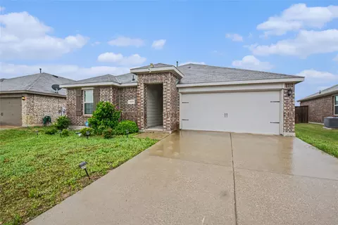 3119 Holstein Dr, Forney, TX 75126