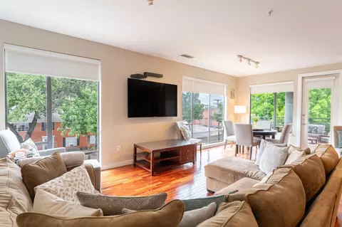 4040 N Hall St #201, Dallas, TX 75219